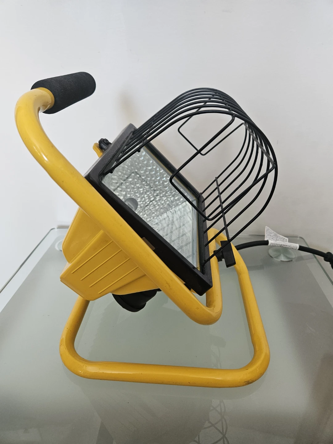 Yellow Halogen Work Light with Extra Bulb - photo 2