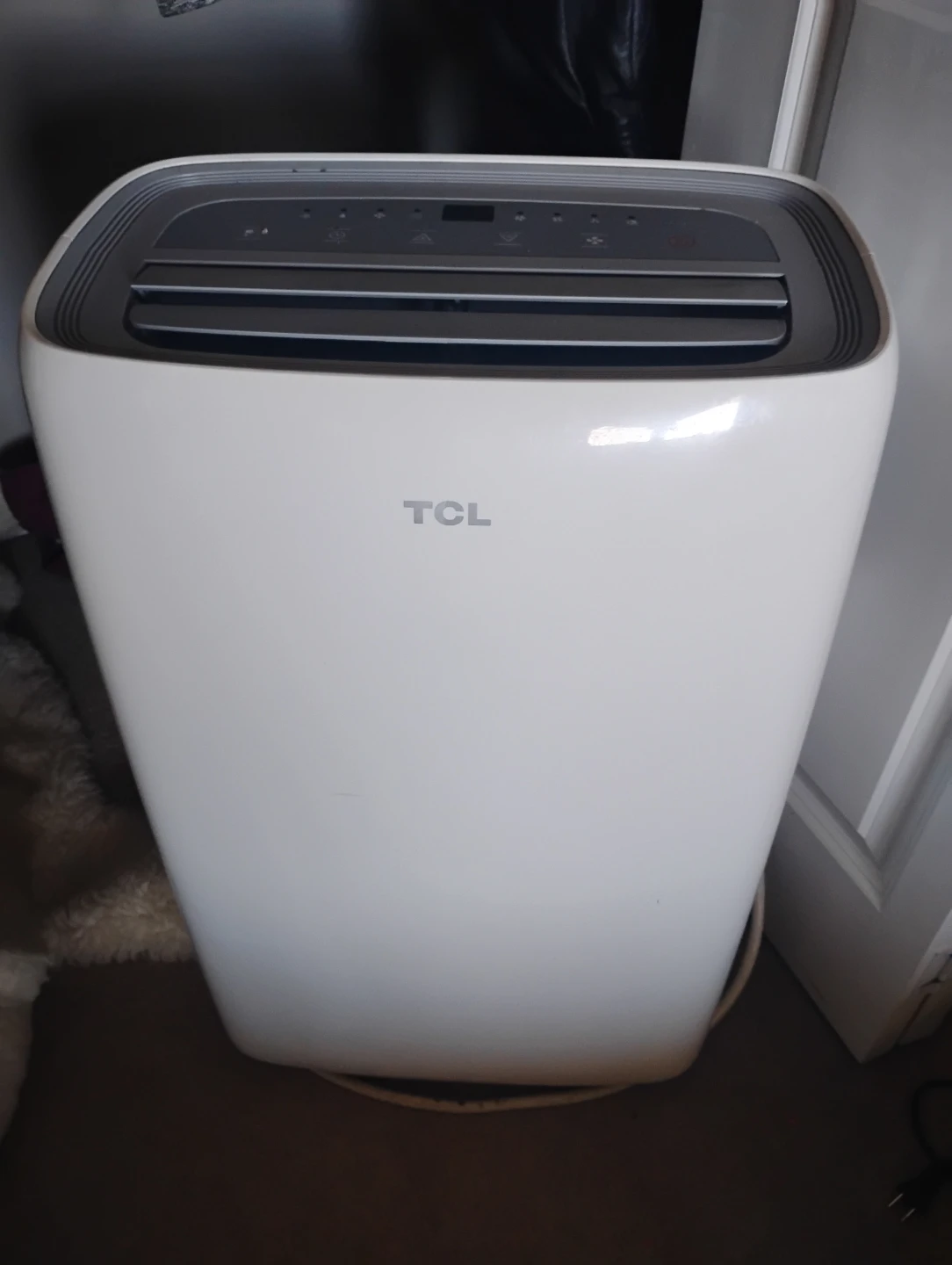 TCL Portable Air Conditioner/dehumidifier