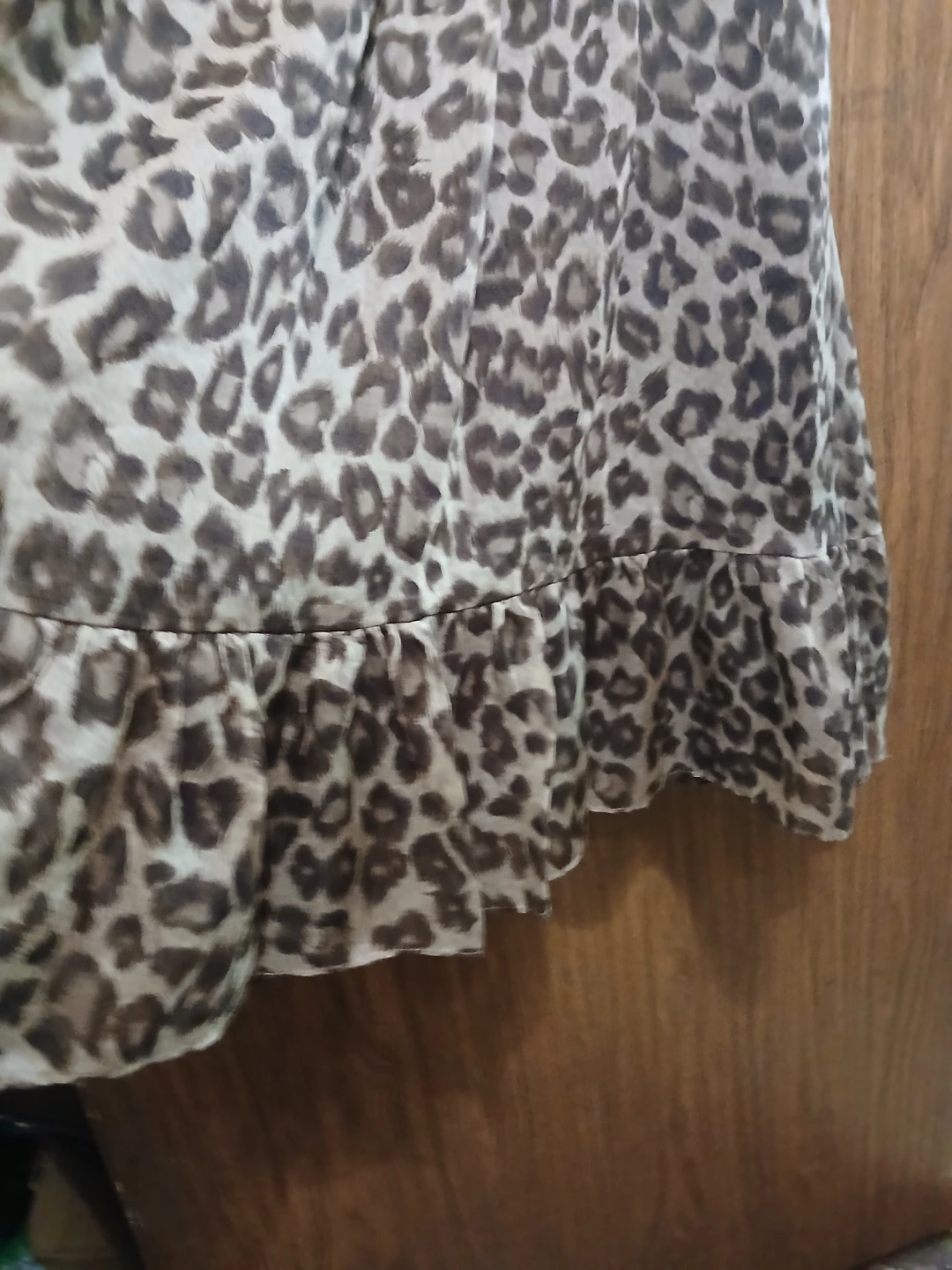 Beautiful leopard size 14 runs small - photo 3
