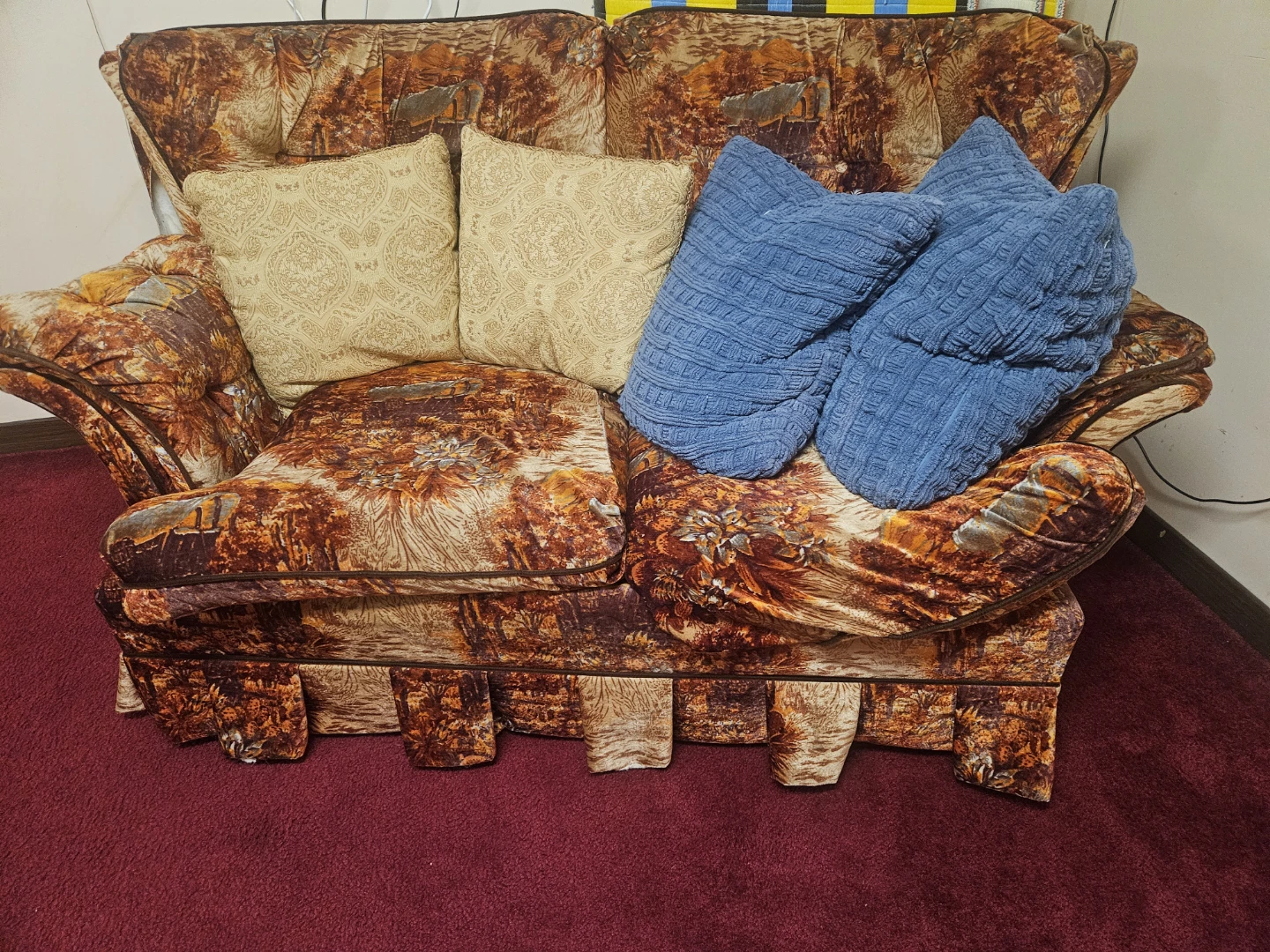 Vintage Loveseat Sofa with Scenic Print