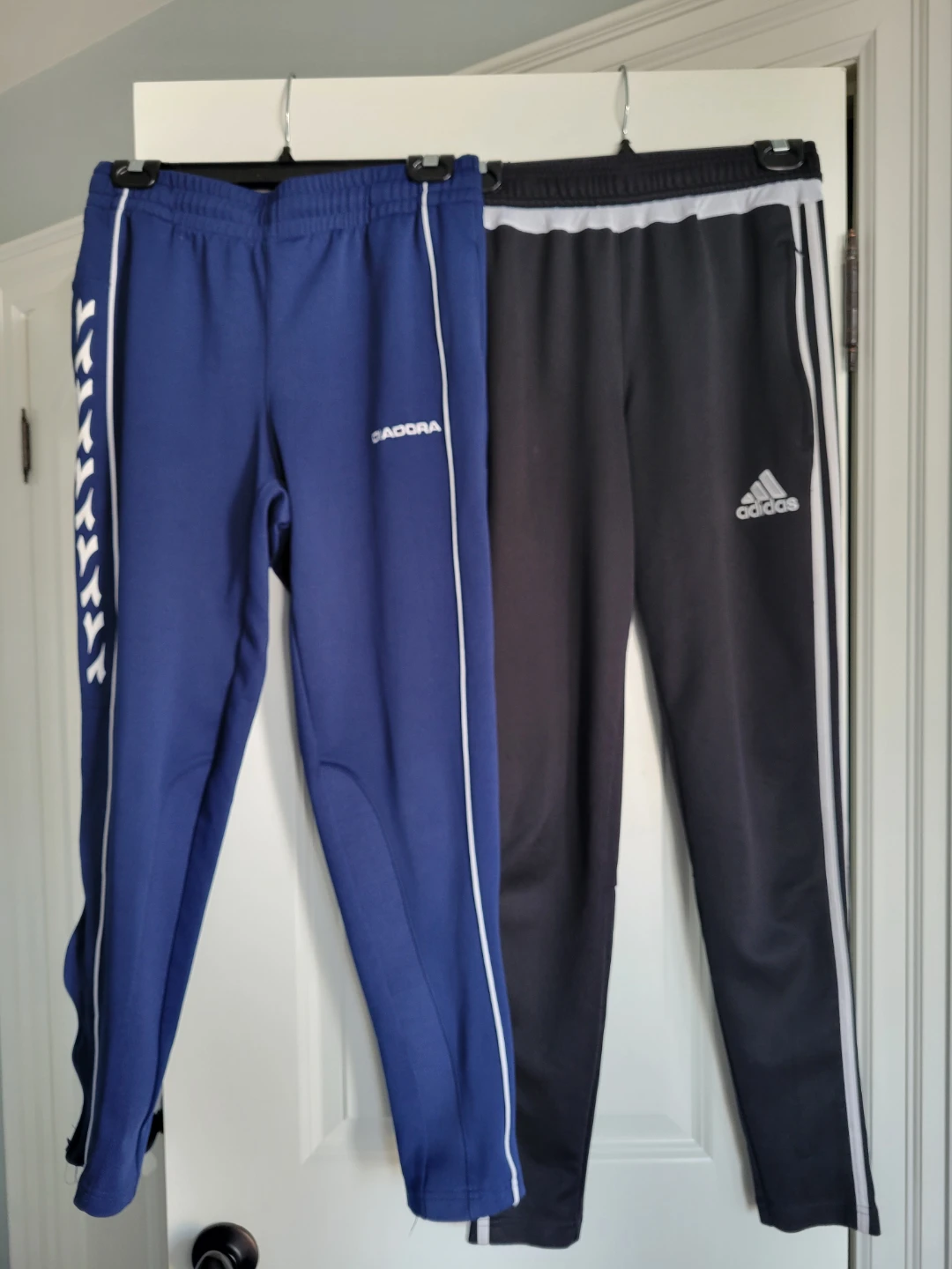 Adidas and Diadora Track Pants and T-shirts Lot - photo 4