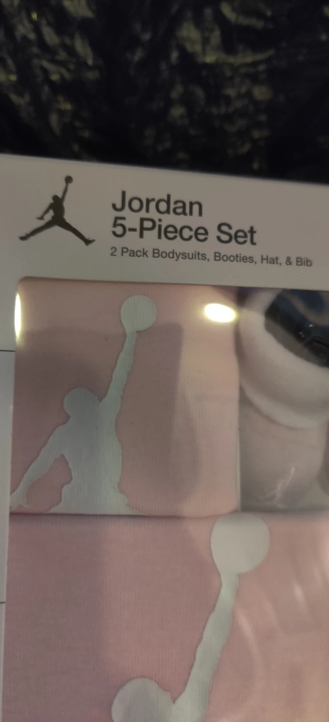 Jordan 5-Piece Baby Set Newborn 0-6 Months - photo 4