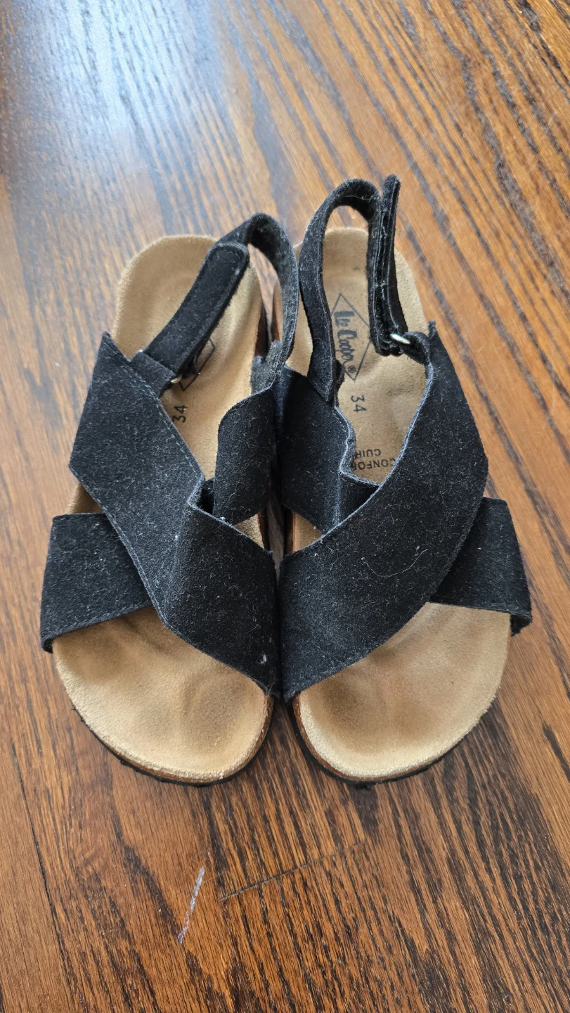 Black Suede Sandals Size 4 youth