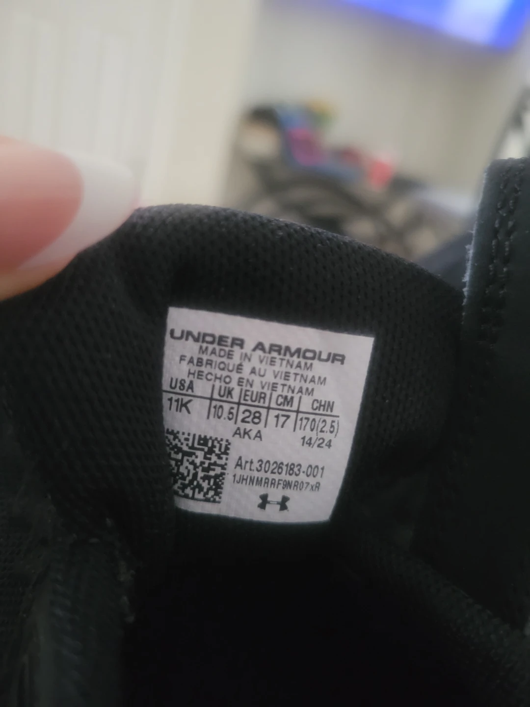 Under Armour Black Running Shoes Size 11K - photo 2