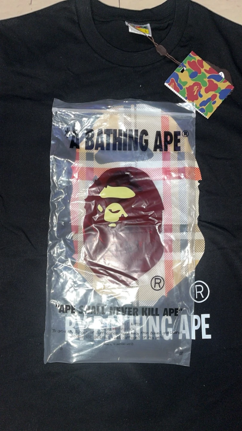 Burberry Bathing Ape T-Shirt Negotiable - photo 2