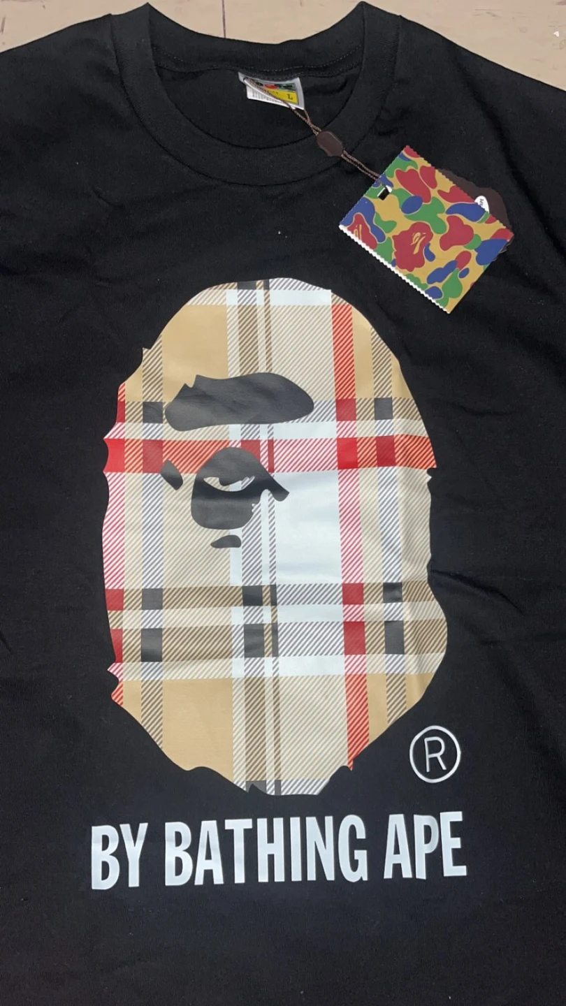 Burberry Bathing Ape T-Shirt Negotiable - photo 3