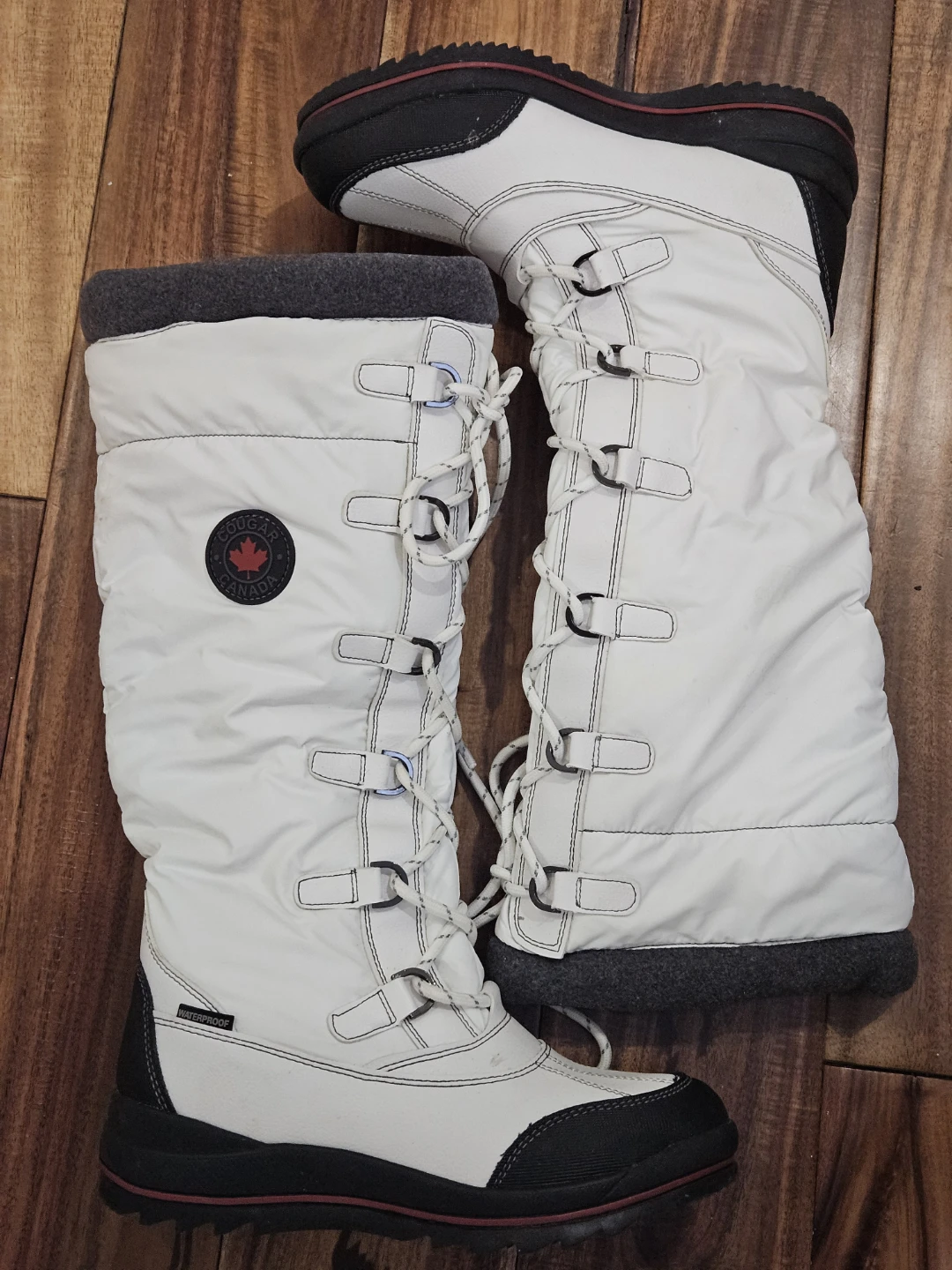 Cougar Canuck Snow Boots - Size 6M - photo 2