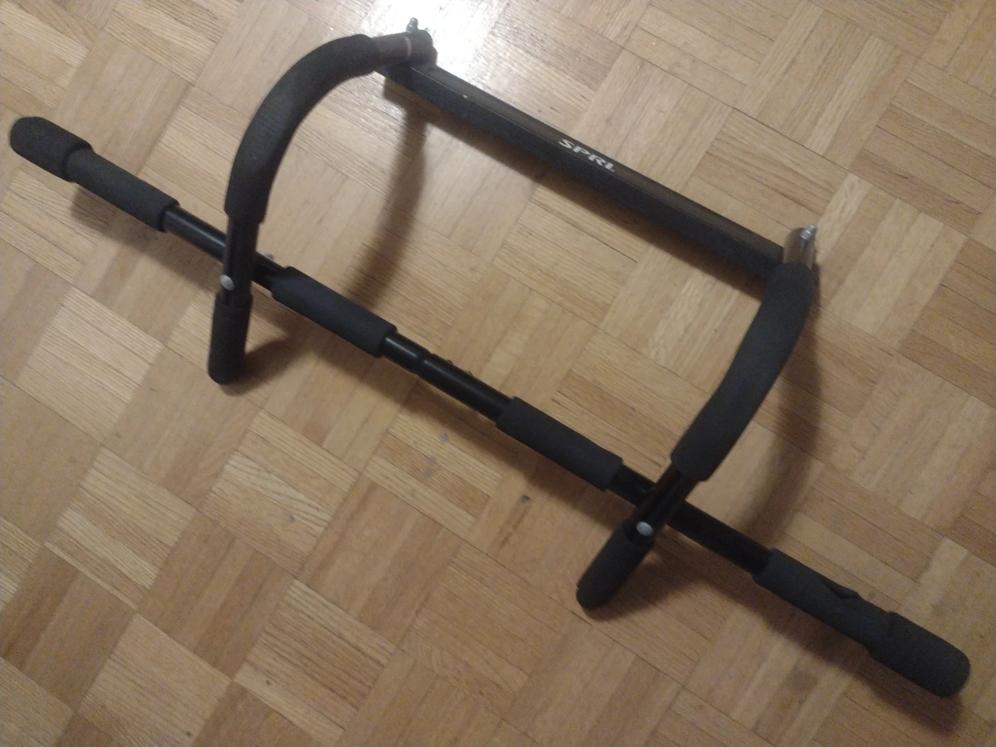SPRI Doorway Pull-Up Bar