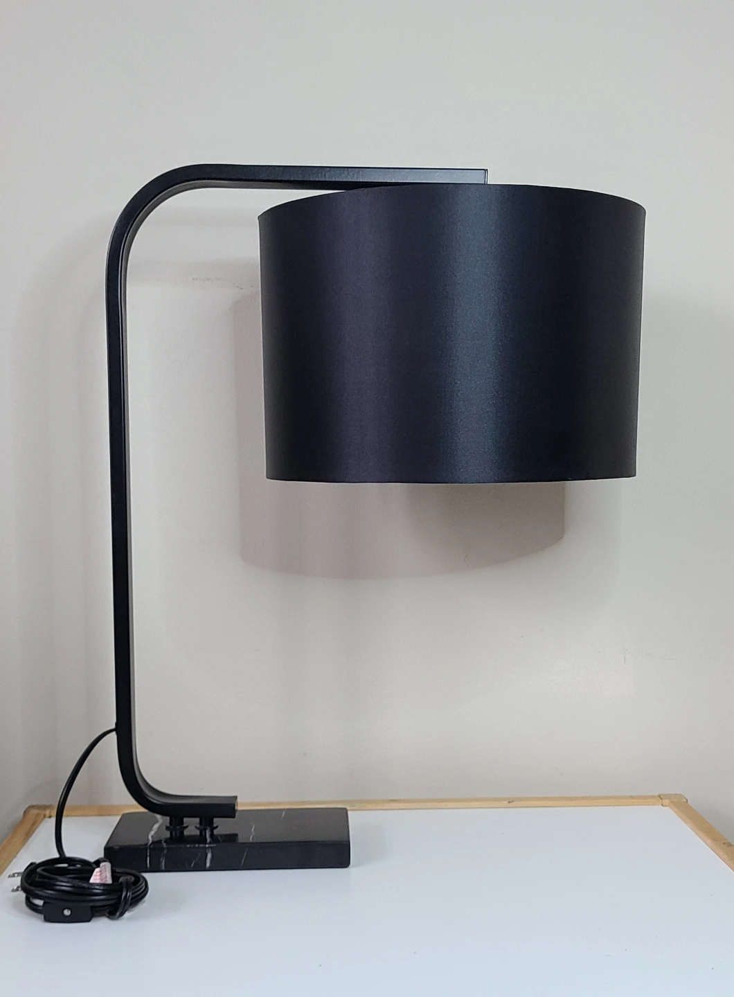 Like New! Pair of Table Lamps - Excellent Condition - photo 4