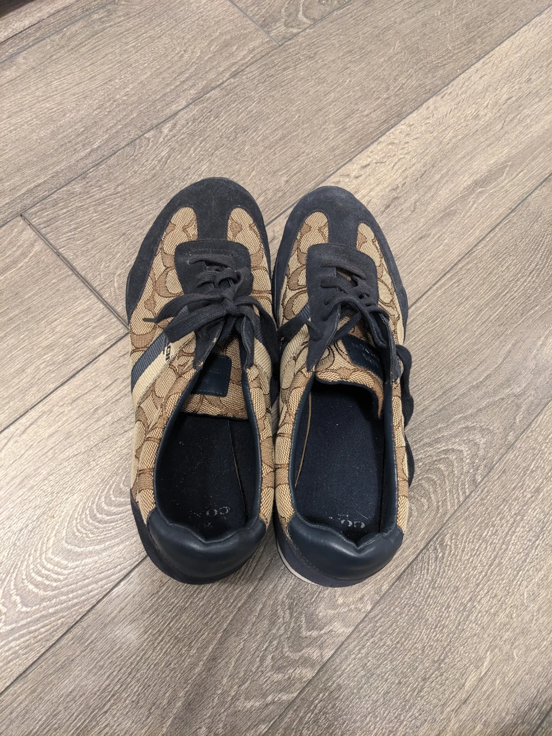 Coach Signature Pattern Sneakers size 9 - photo 2