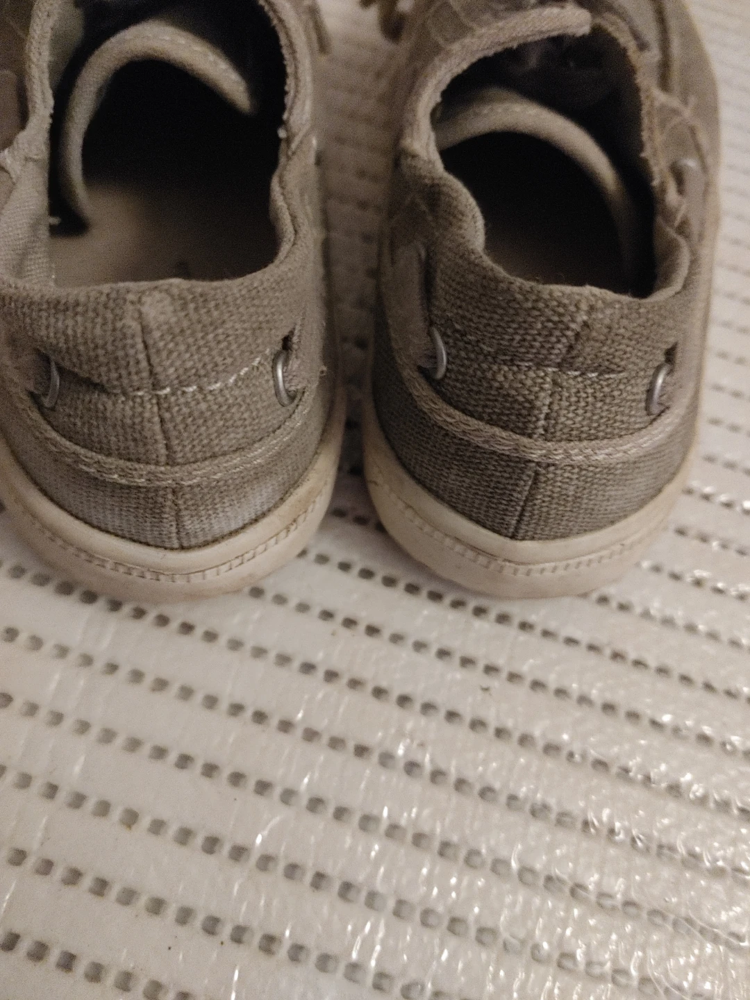 ZARA BABY Canvas Shoes - Size 26 - photo 2