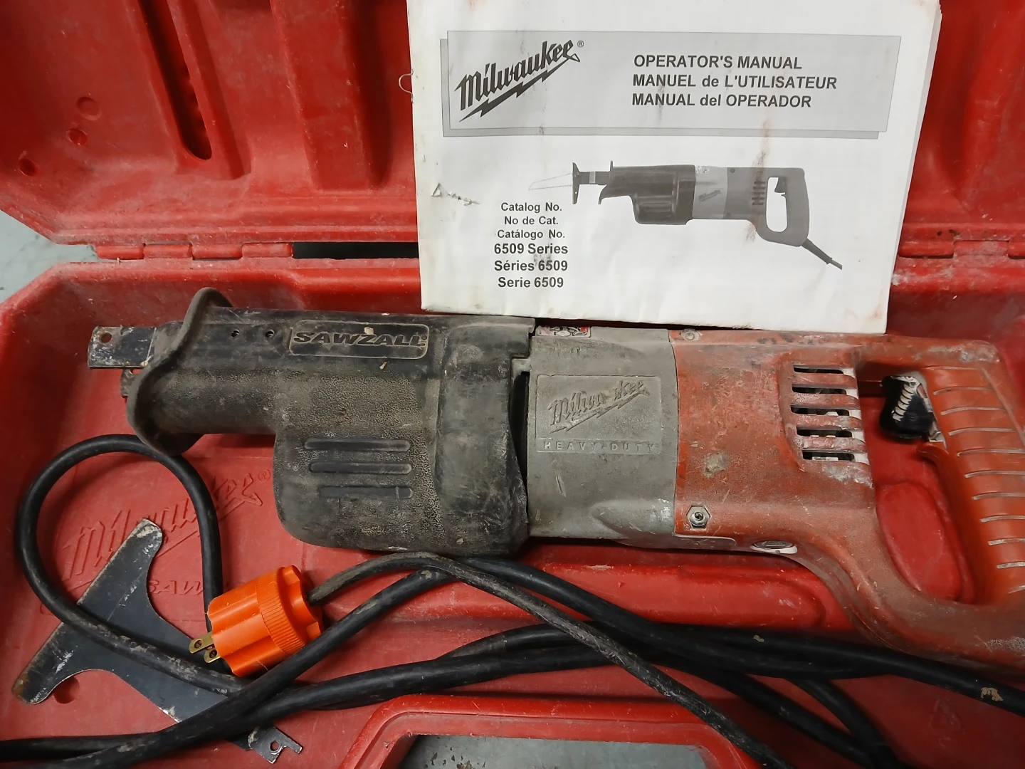 Milwaukee Sawzall Heavy Duty Reciprocating Saw with Case - photo 5