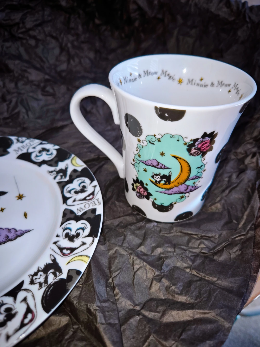 RARE Tokyo Disney Resort Minnie Halloween Limited - photo 4