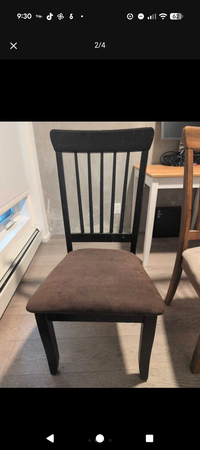 4 dinning table chairs