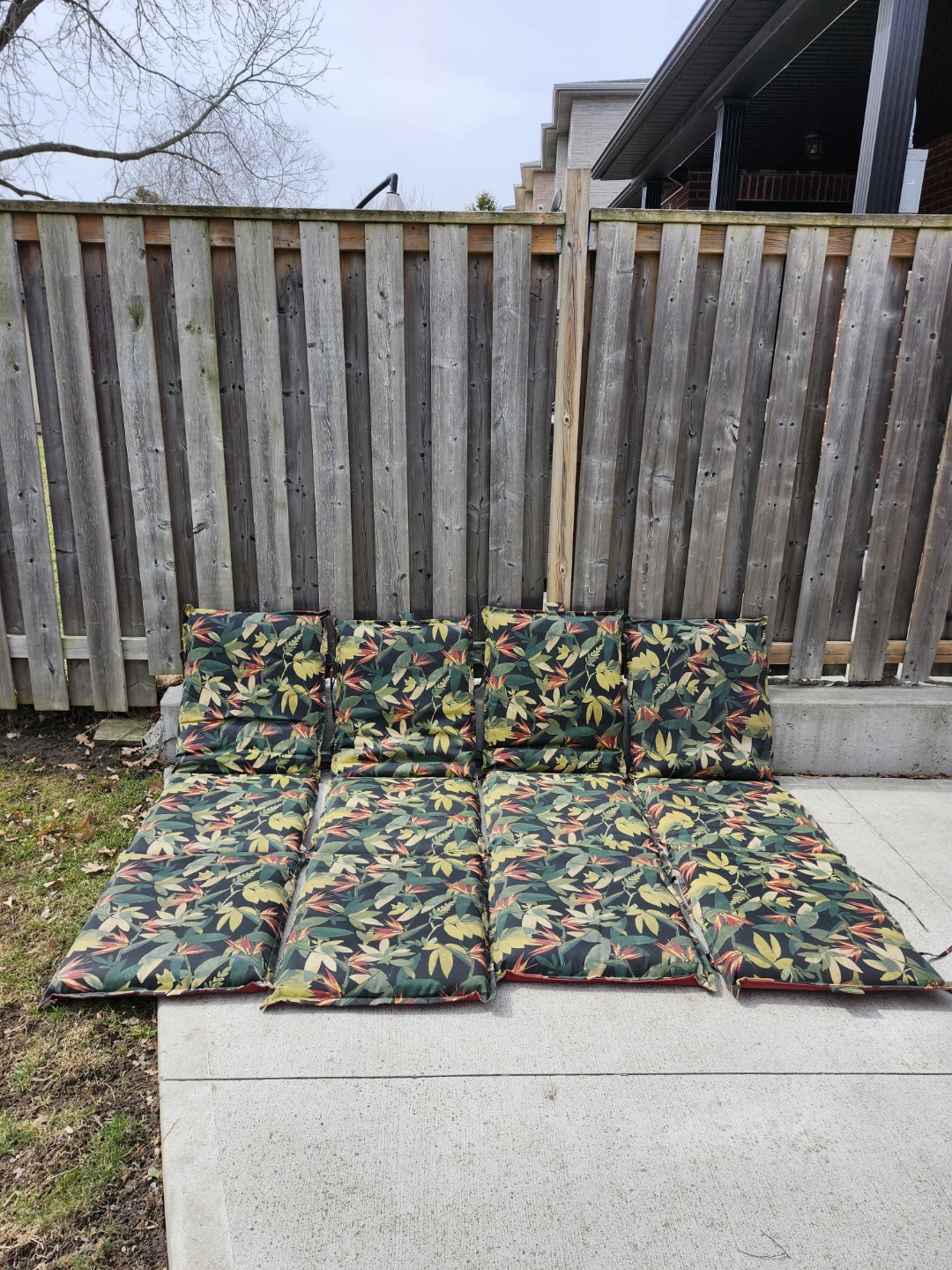 CHAISE LOUNGE CUSHIONS