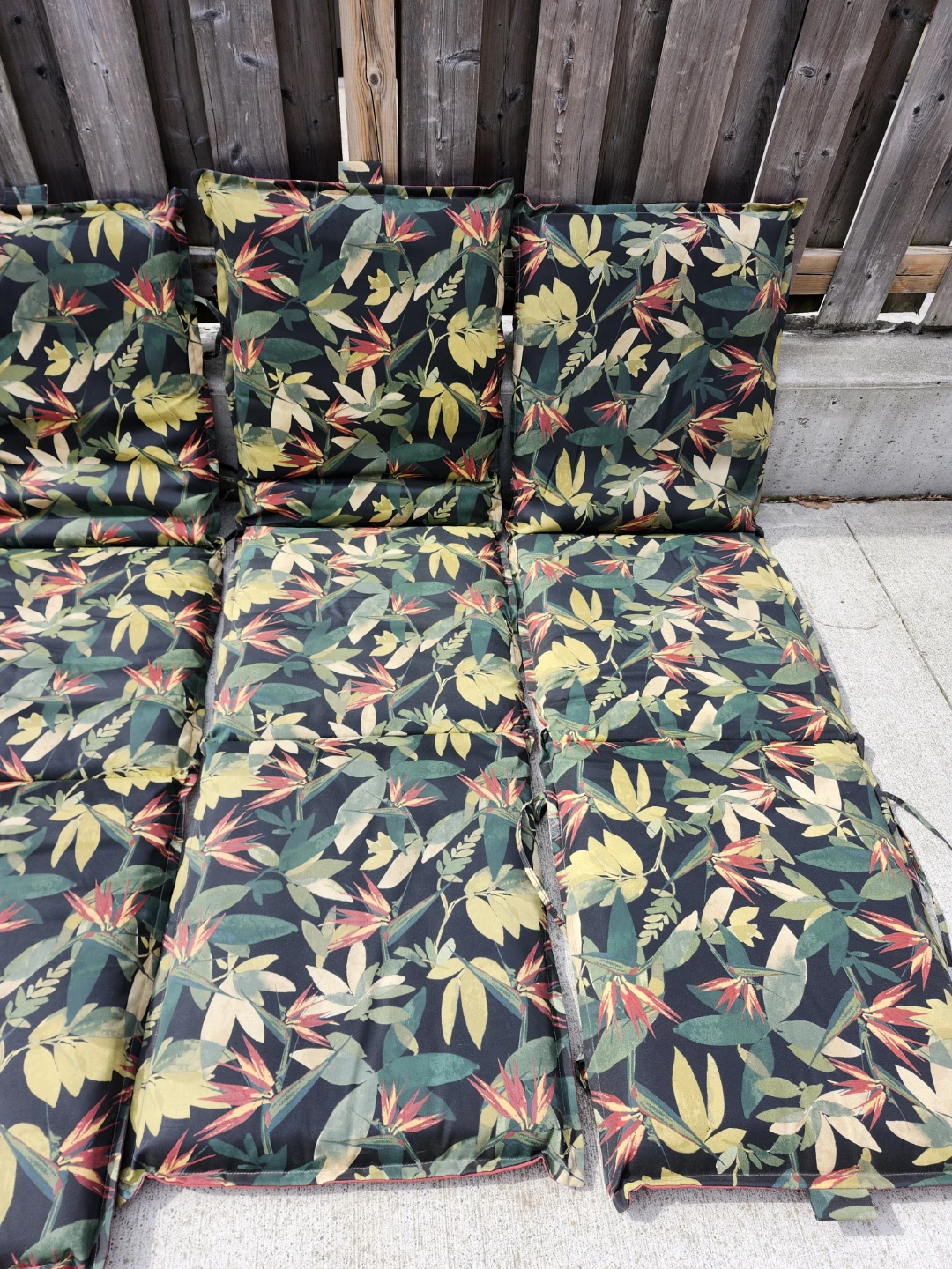 CHAISE LOUNGE CUSHIONS - photo 2