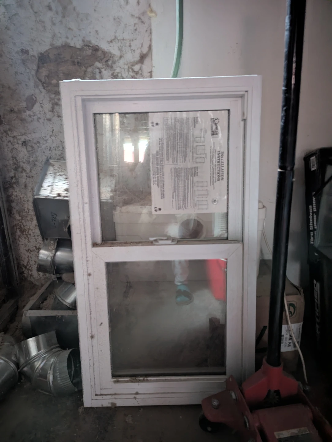 Window Unit - White