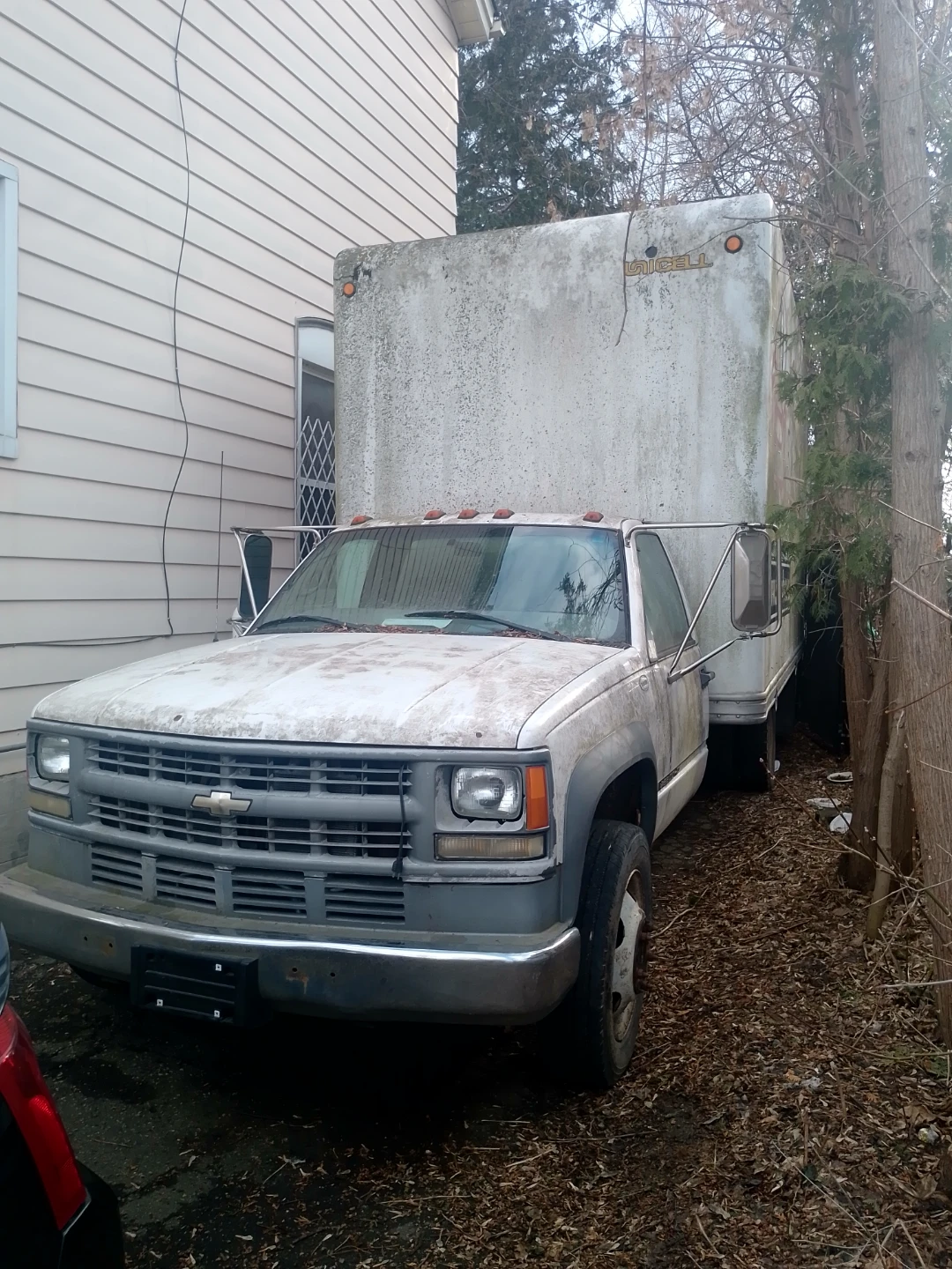 Chevy 3500 6.5 l turbo diesel
