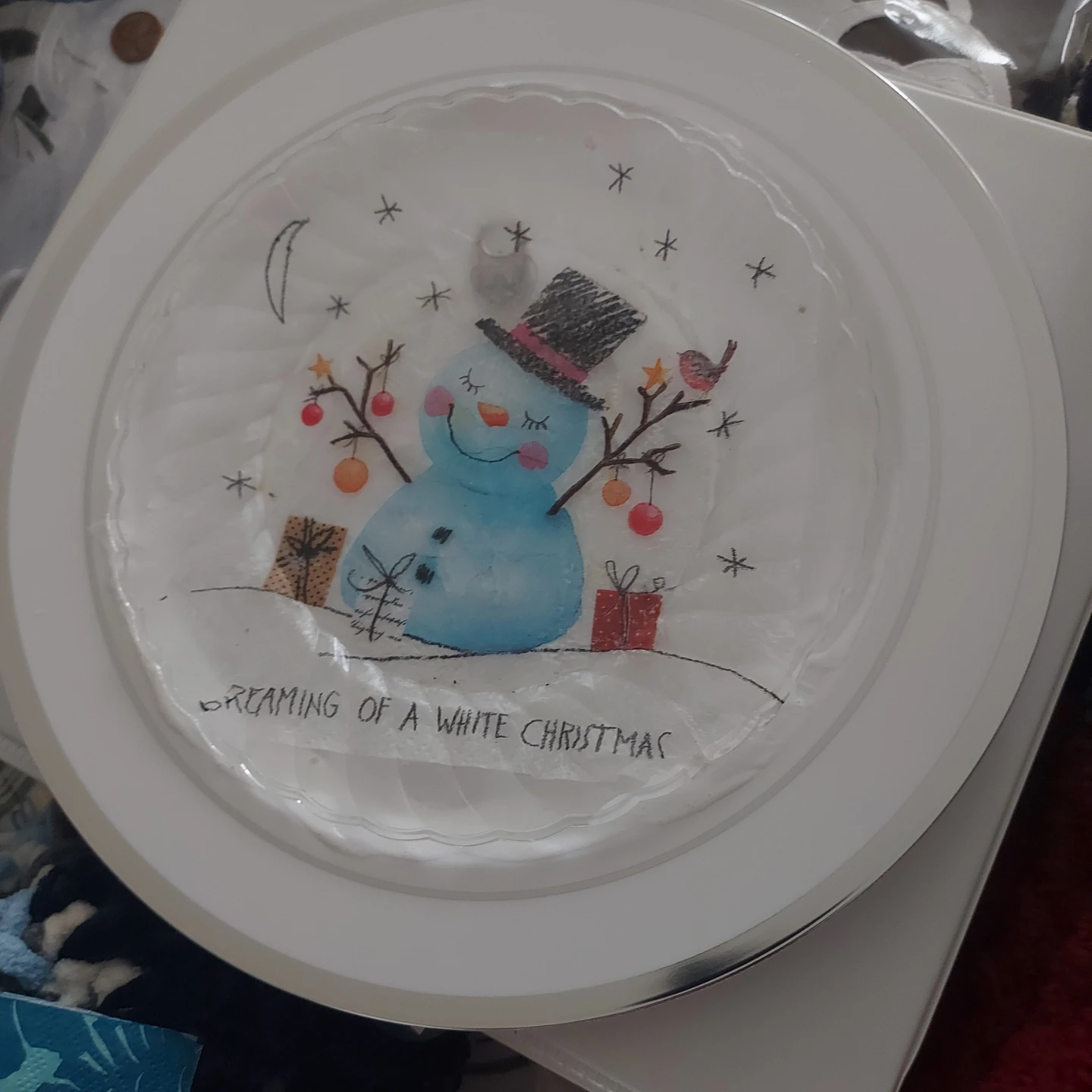 Decorative Christmas Plate - Dreaming of a White Christmas 🎄
