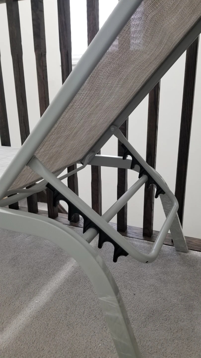 Adjustable Outdoor Lawn Chair - photo 4