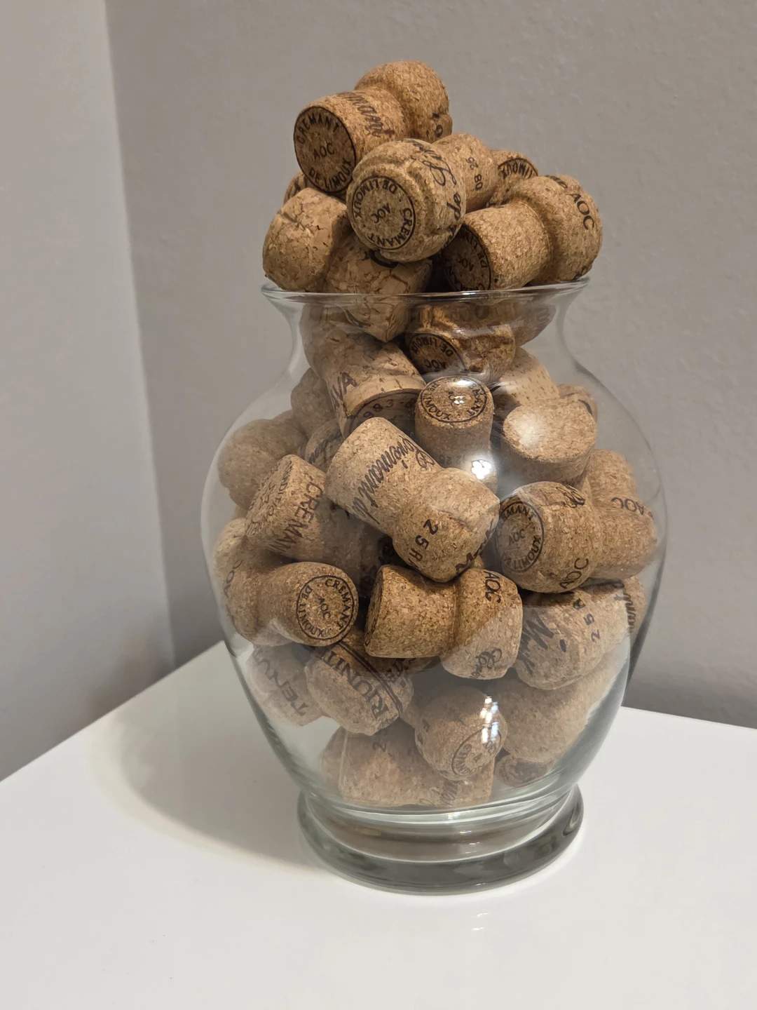 Free champagne corks