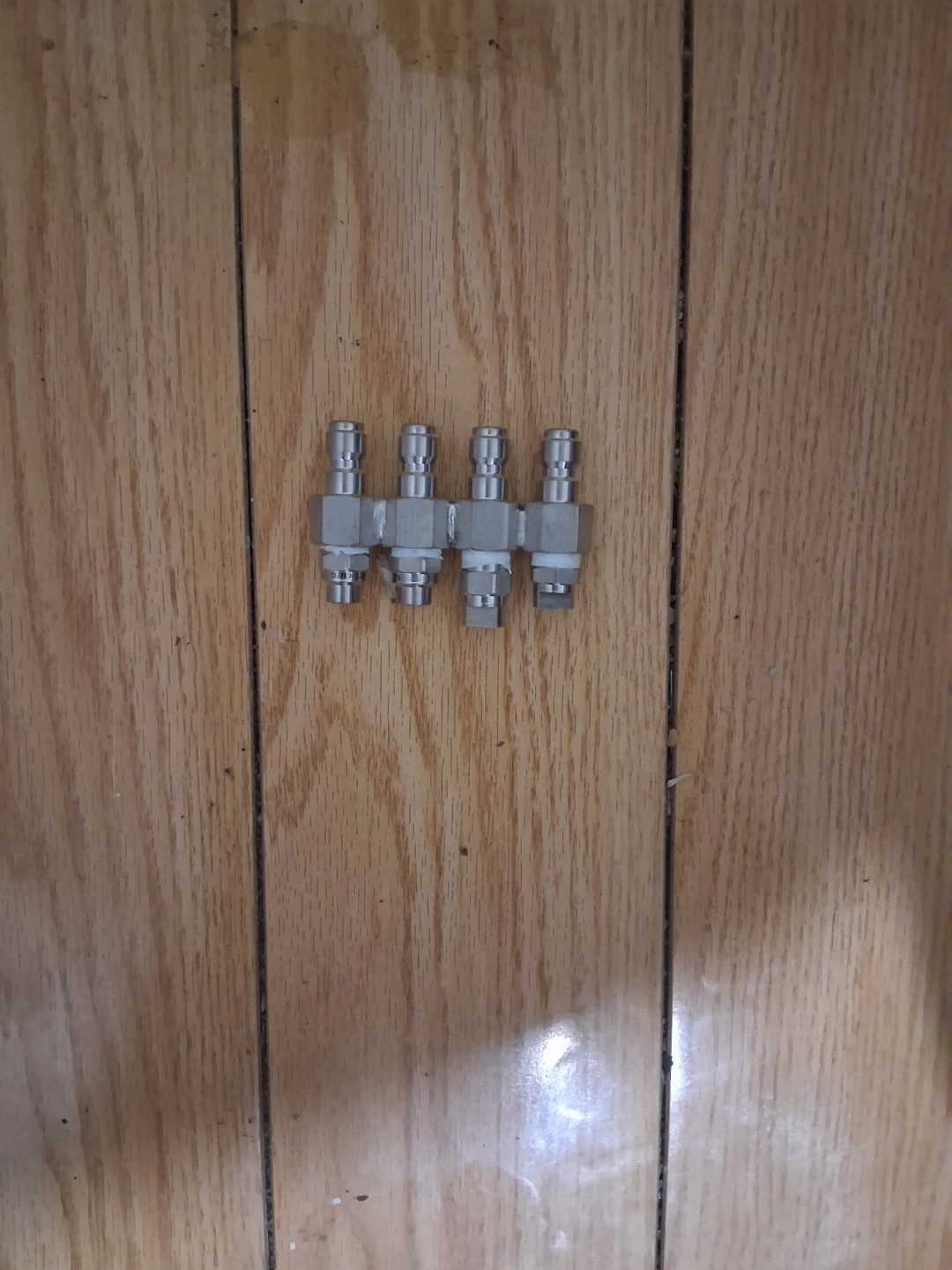 4-Port Stainless Steel Manifold - photo 4