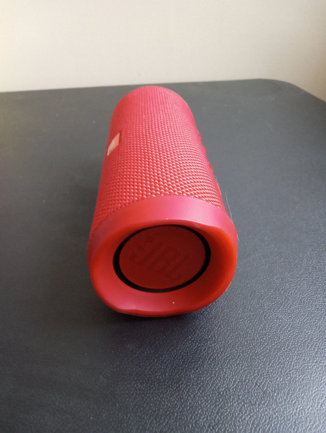 JBL Flip 4 Portable Bluetooth Speaker - Red - photo 3