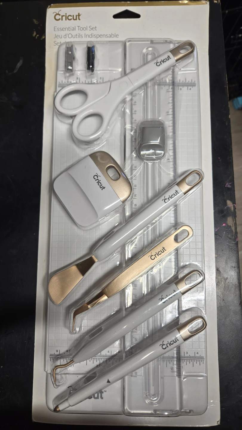 Cricut Essential Tool Set Gold