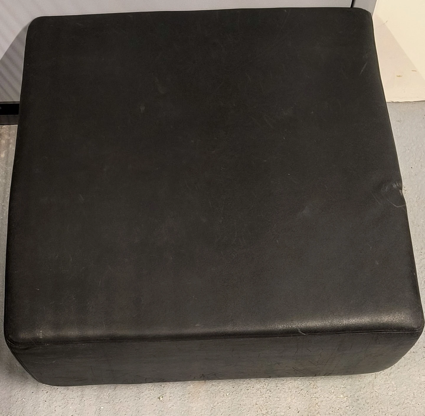 Black Leather Square Ottoman - photo 3