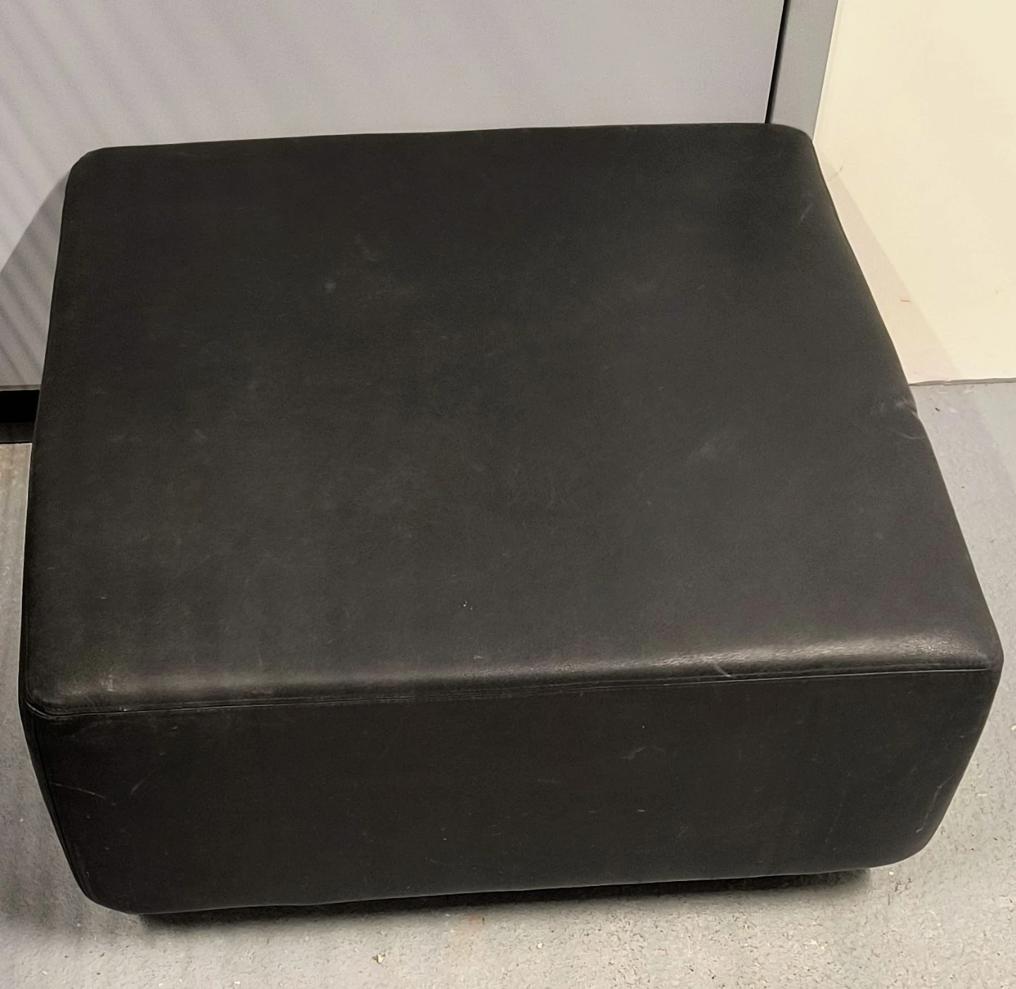 Black Leather Square Ottoman - photo 5