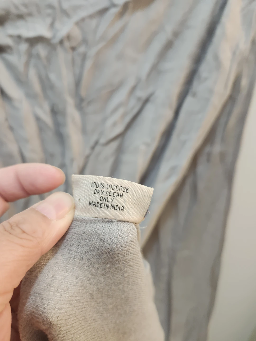 Bindiya New York Grey Scarf - as is - photo 3
