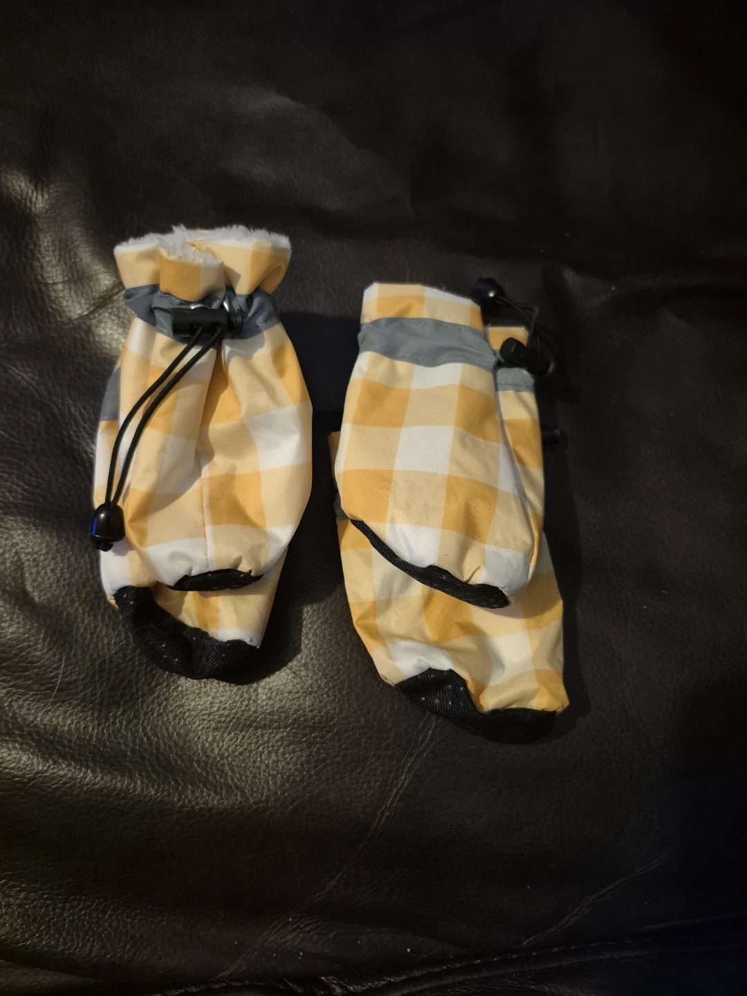 Yellow Plaid Dog Boots Set 🥕