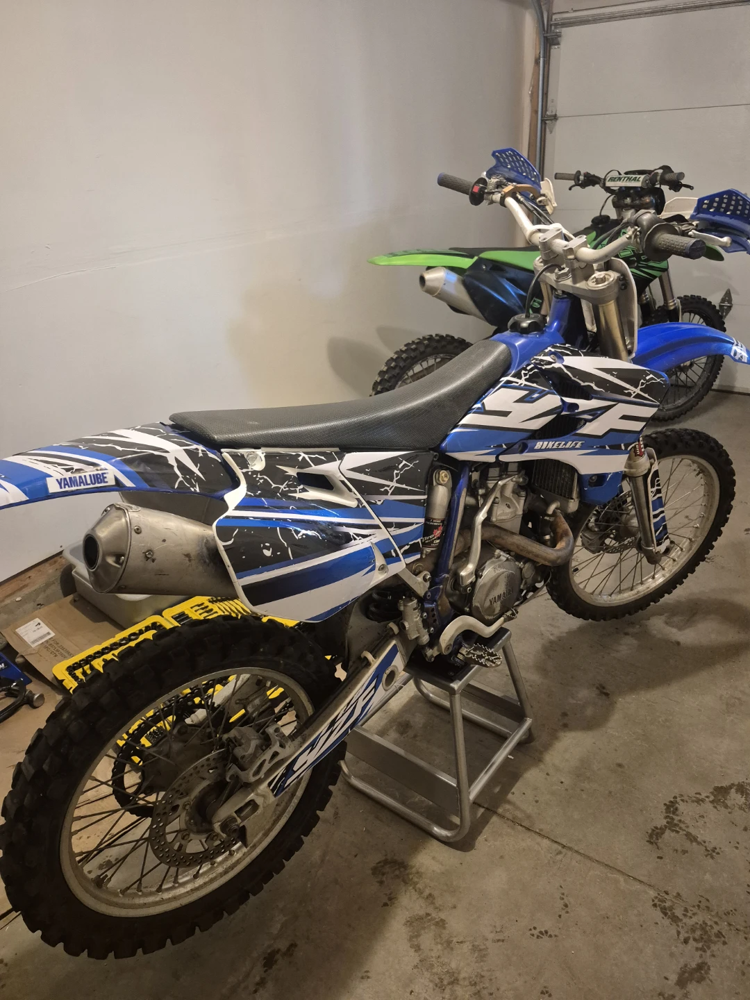 Yamaha yz450f - photo 3