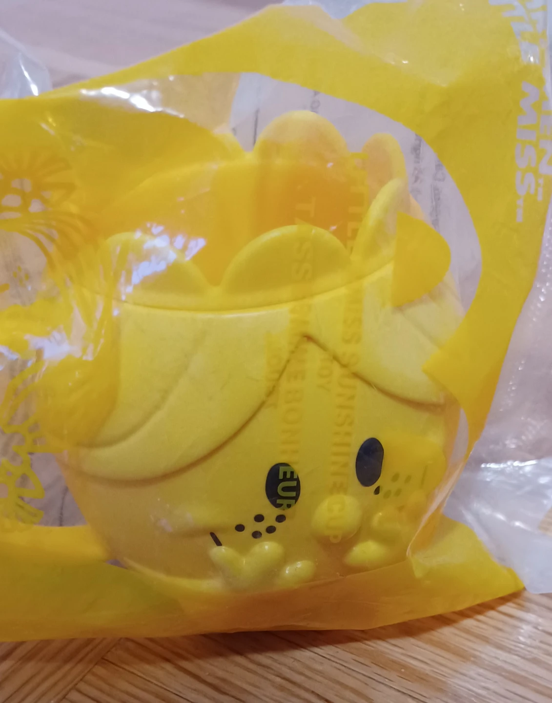 McDonald's Happy Meal Miss Sunshine Cup - photo 2
