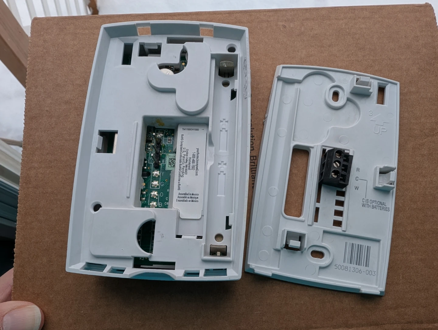 Honeywell Thermostat - Used 🥕 - photo 2