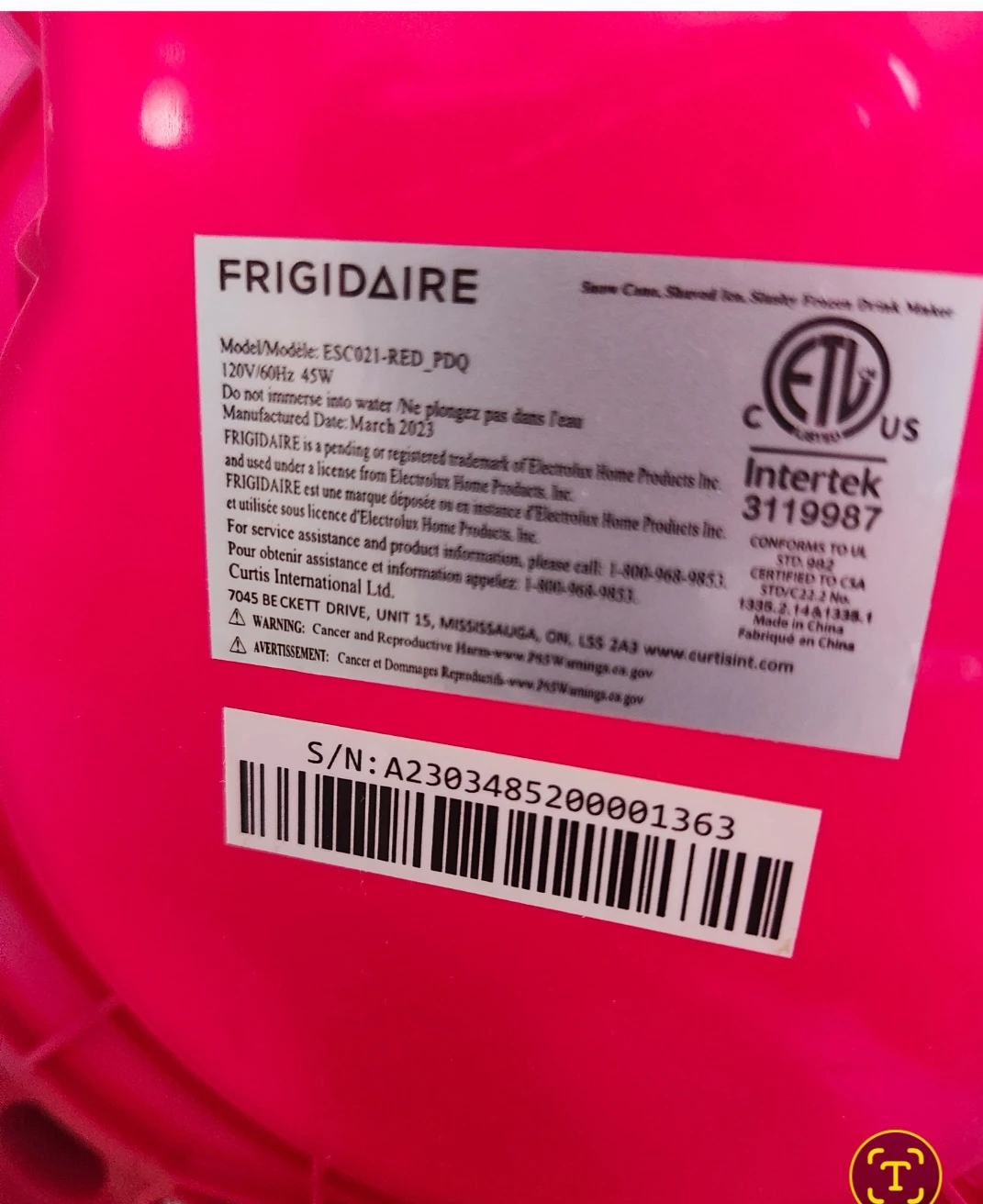 Frigidaire Snow Cone / Slushy Frozen Drink Maker - Red - photo 3
