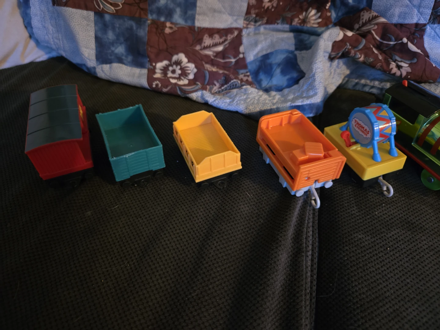 Thomas & Friends Toy Train Set with Track Pieces - photo 4