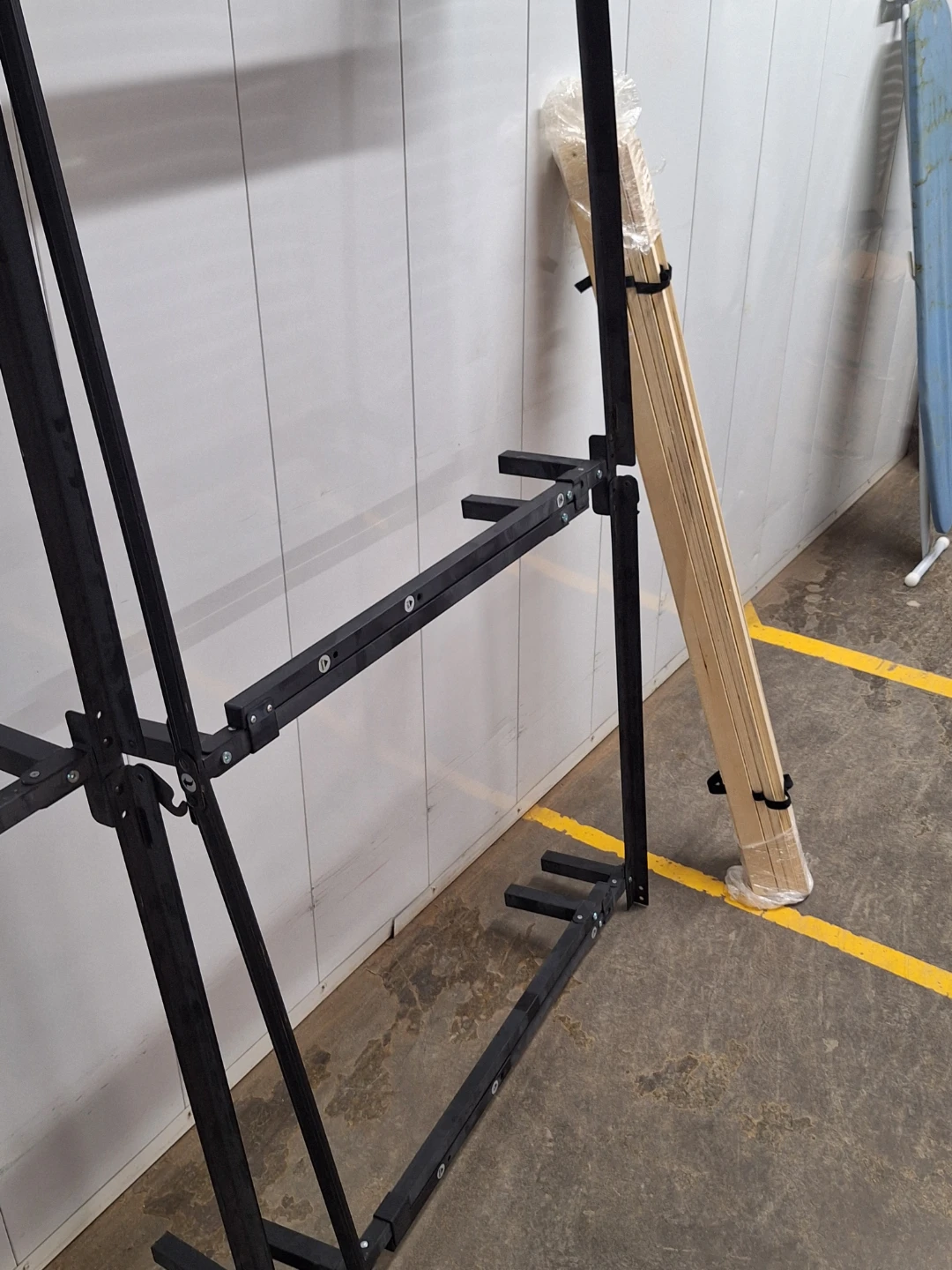 Adjustable Metal Bed Frame - Queen Full Twin with wood platform - photo 4
