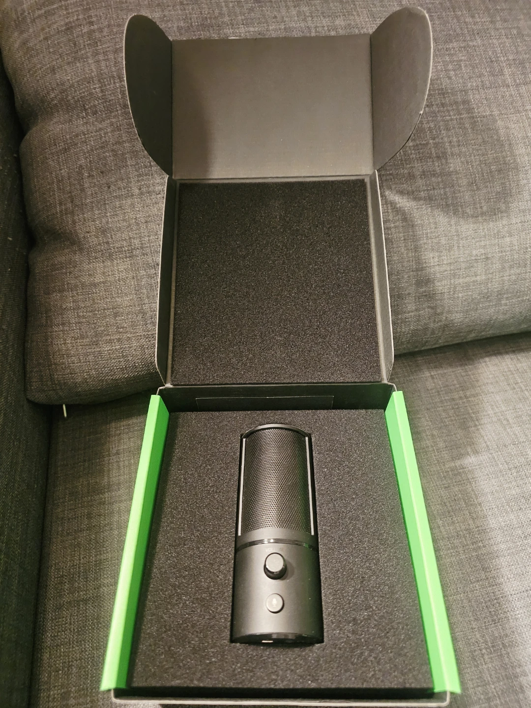 Razer Streaming Kit - Kiyo Webcam & Seiren X Microphone - photo 3