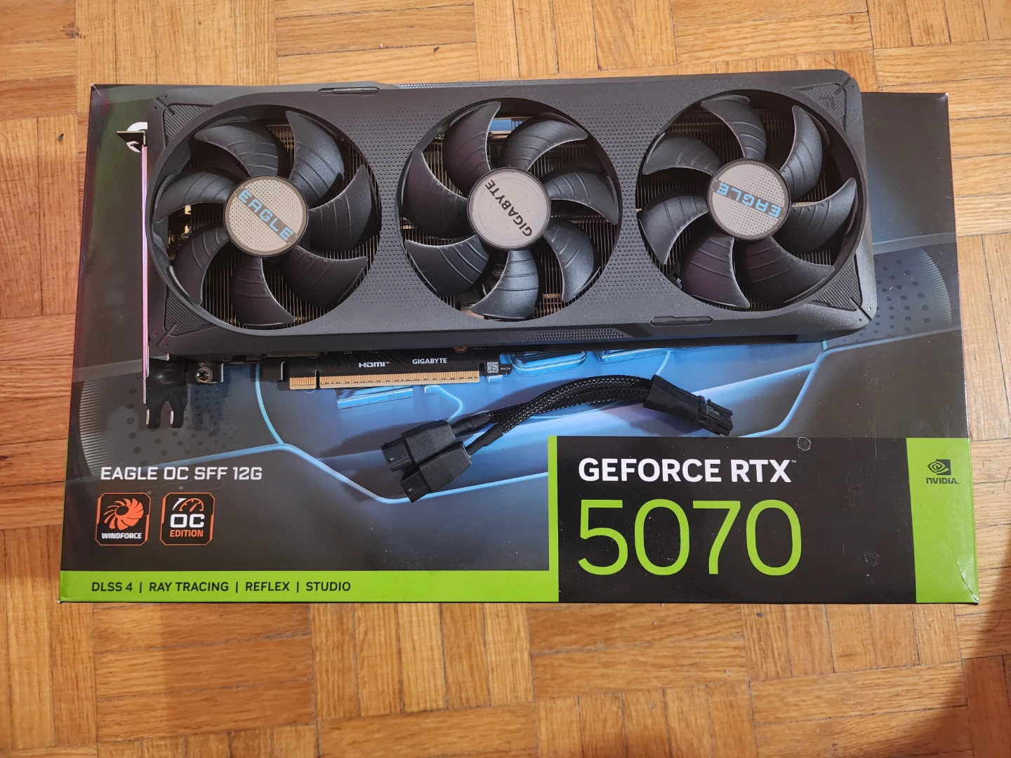 Gigabyte GeForce RTX 5070 Eagle OC 12G Graphics Card - photo 2