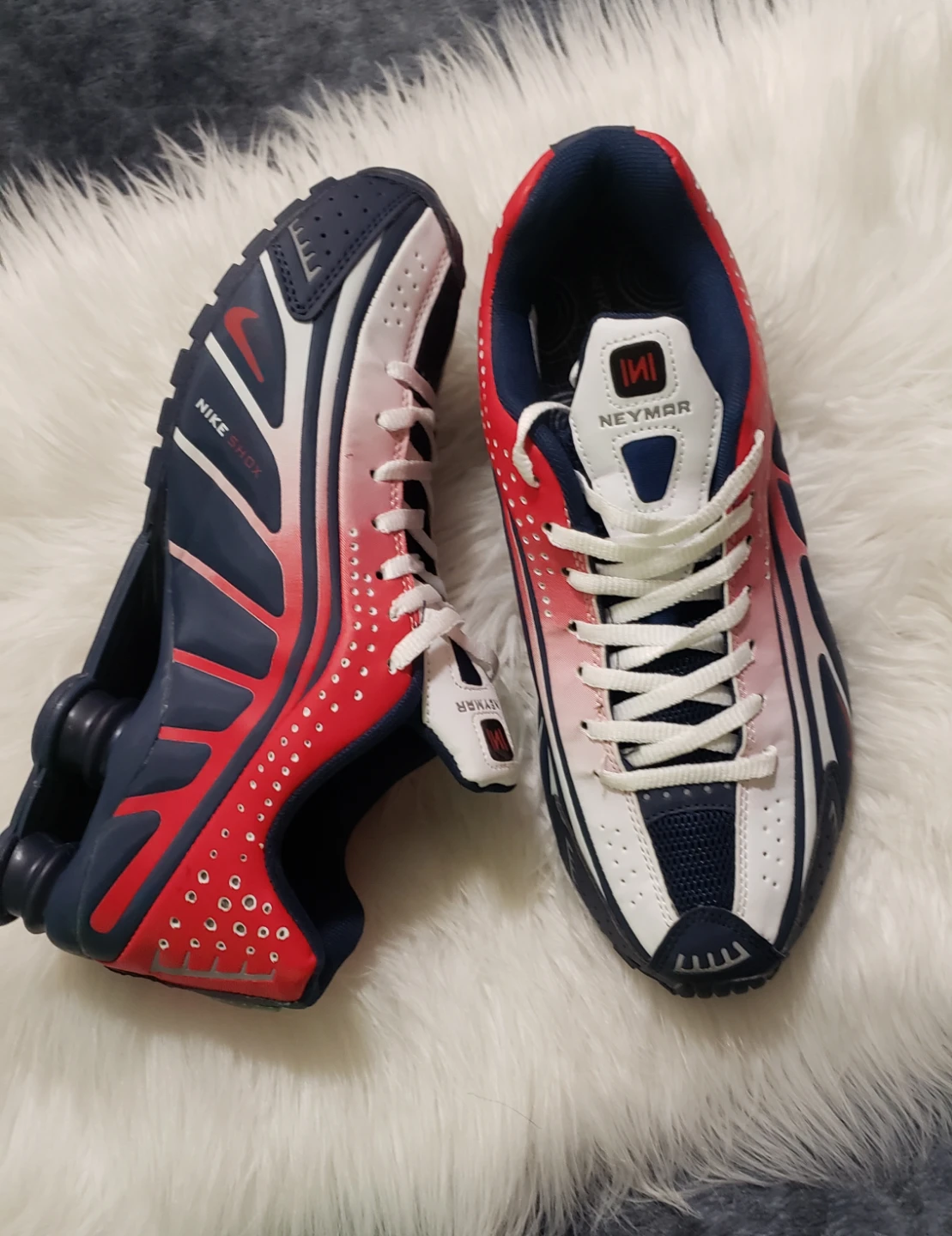 Brand new Mens Neymar Shox Nike Size 9.5 - photo 2