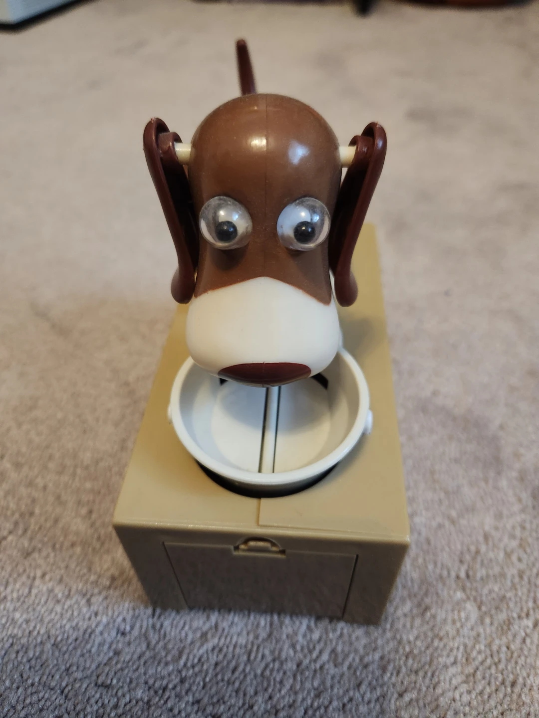 Choken-Bako "Eating" Dog Coin Bank