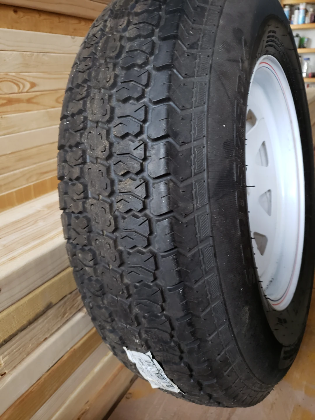 ST205/75R14 Trailer Tire with White Rim - photo 2