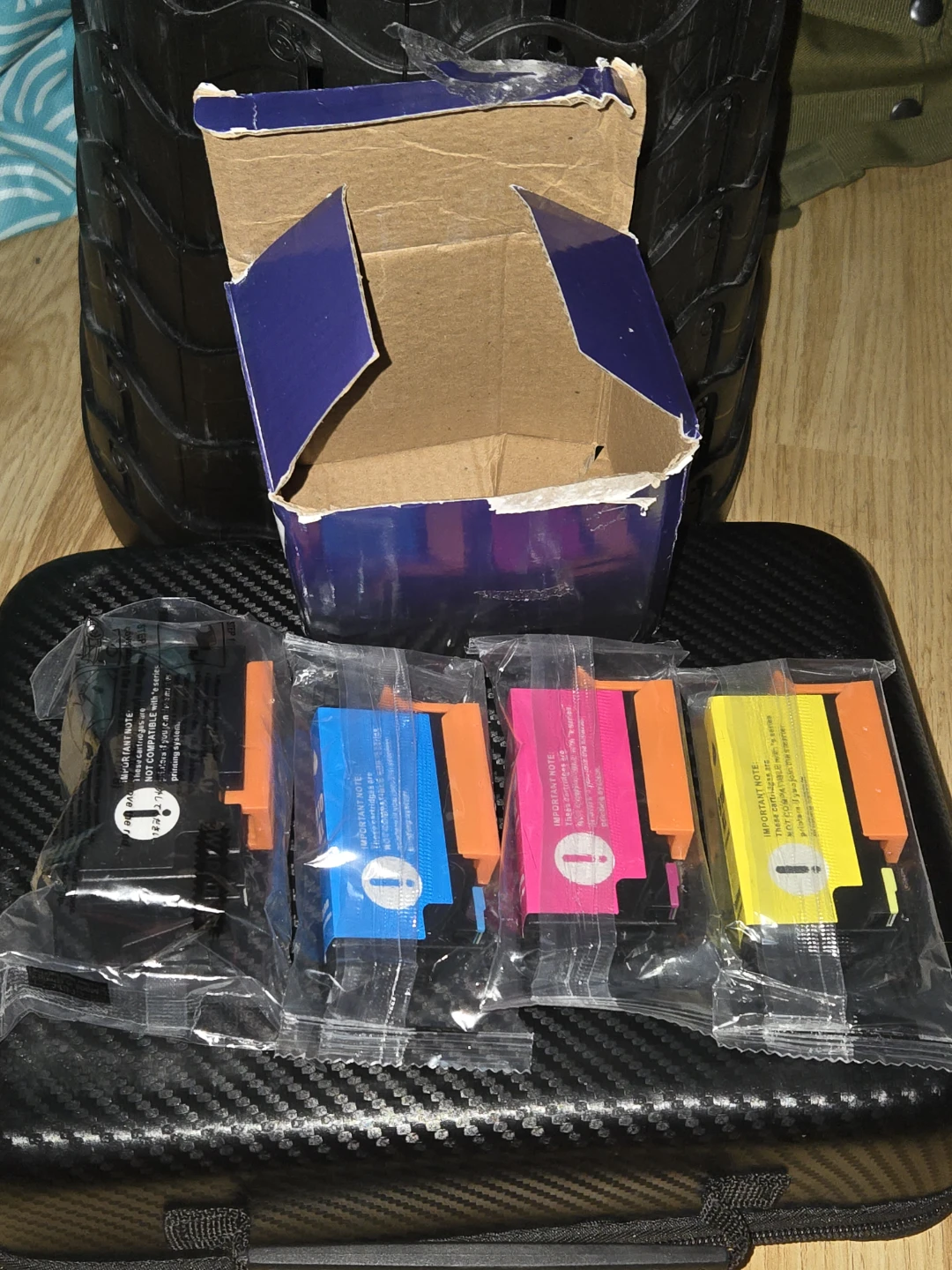 Set of 4 XL Ink Cartridges for  910 - photo 2
