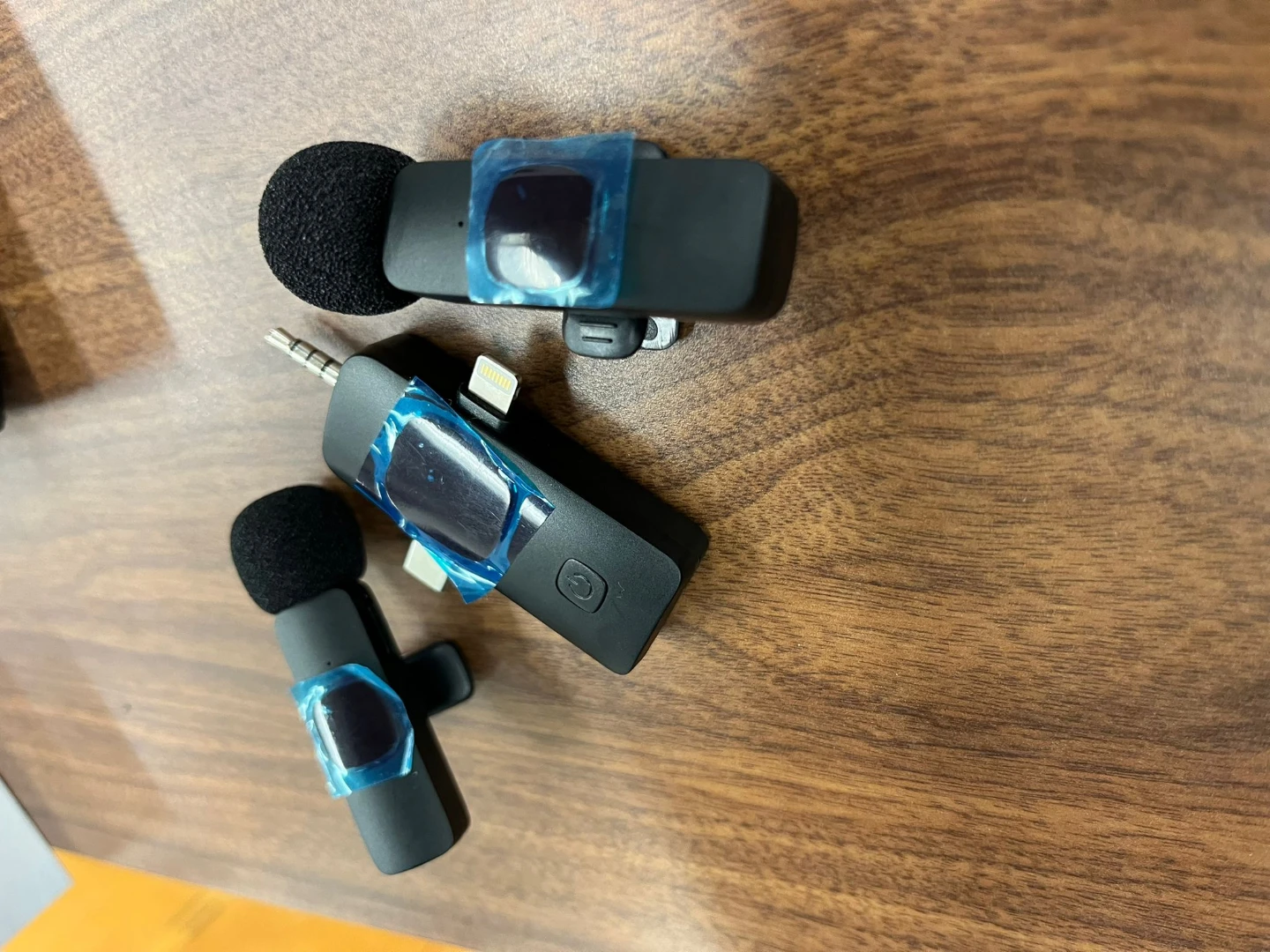 Wireless Lavalier Microphone Set - photo 2
