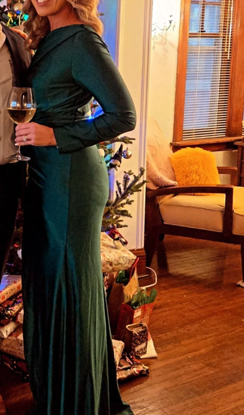 Emerald Green One-Shoulder Ruched Maxi Dress - photo 2
