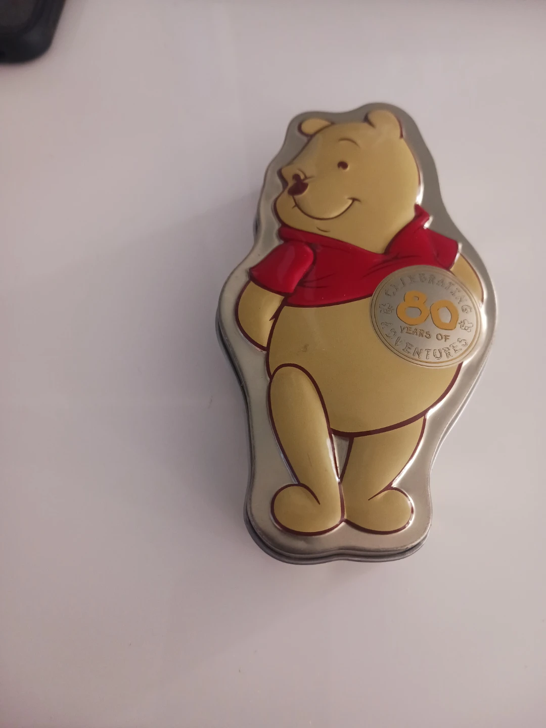 Winnie the Pooh Watch with Tin