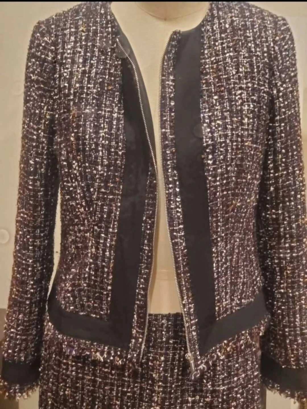 Calvin Klein Tweed Suit Set Jacket & Skirt - photo 3