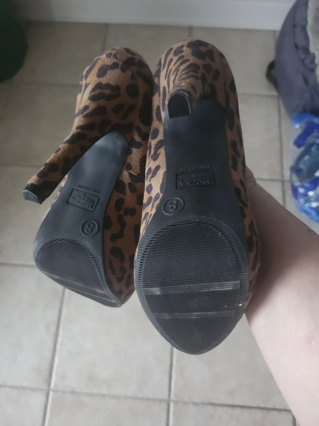 Mossimo Leopard Print High Heel Shoes Size 8 - photo 4
