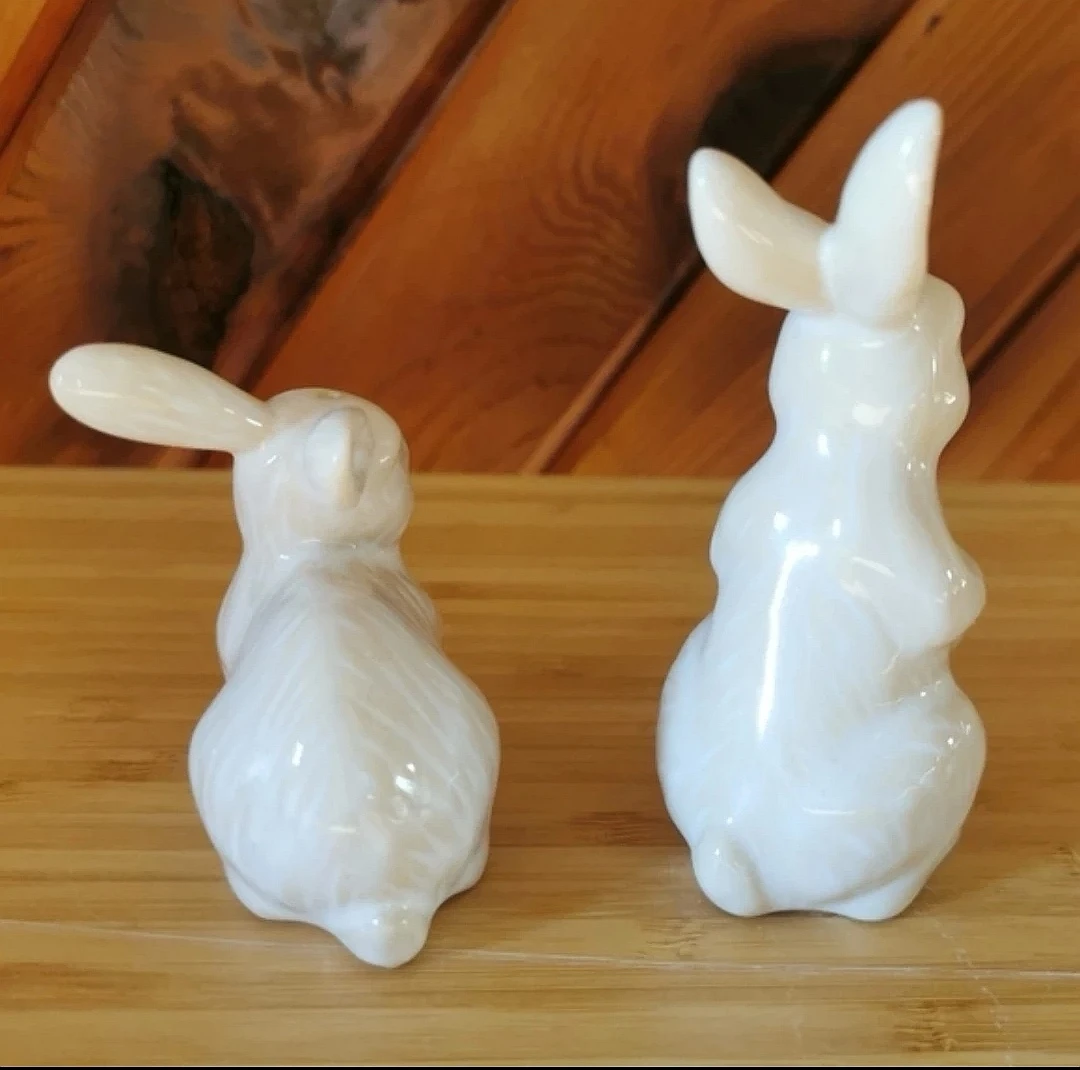 Vintage Bunny Salt And Pepper Shakers - photo 5